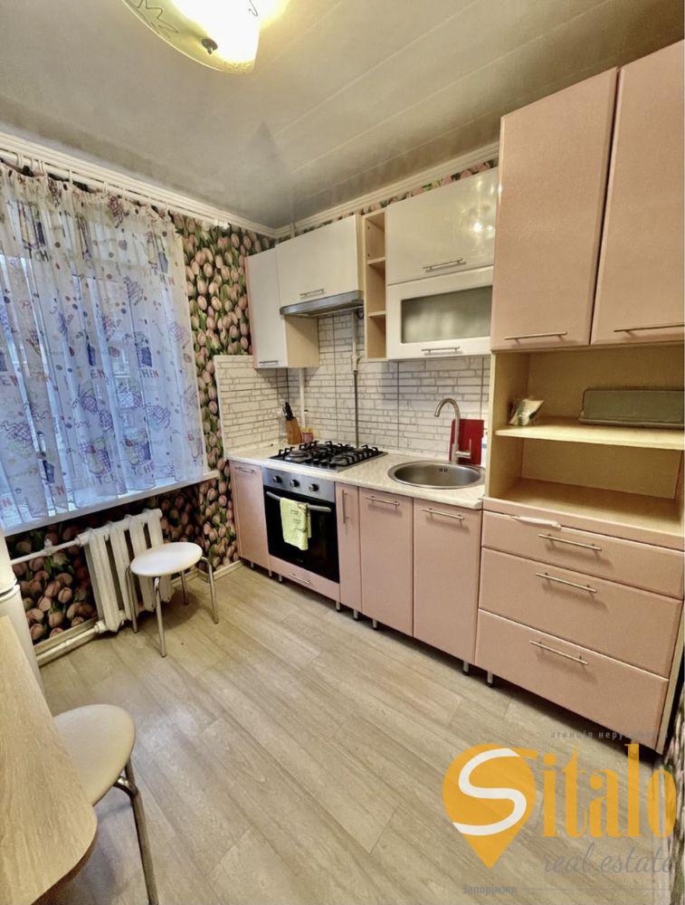 Продаж 2-кімнатної квартири 44 м², Яценка вул.