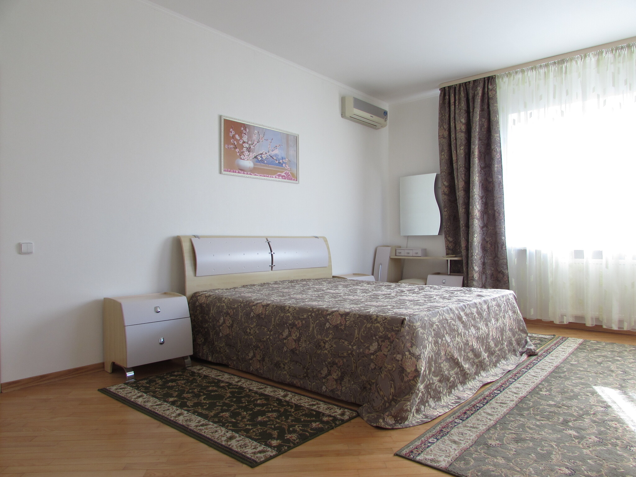 Аренда 3-комнатной квартиры 140 м², Тургеневская ул., 28А-30А