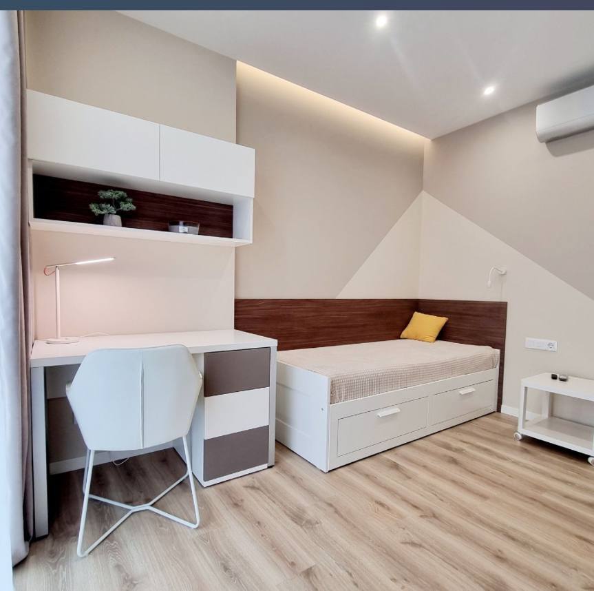 Продаж 3-кімнатної квартири 81 м², Володимира Вернадського вул.