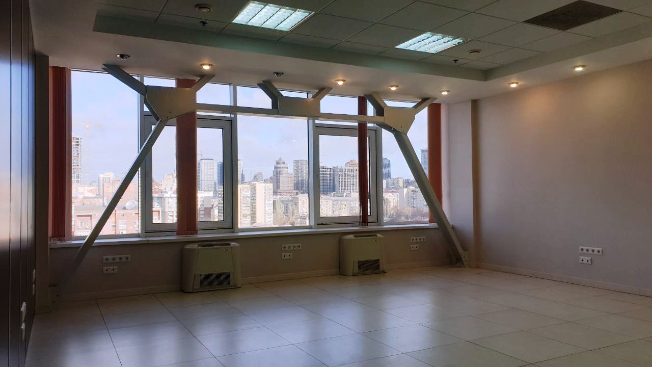 Продаж офісу 100 м², Володимира Антоновича вул., 172