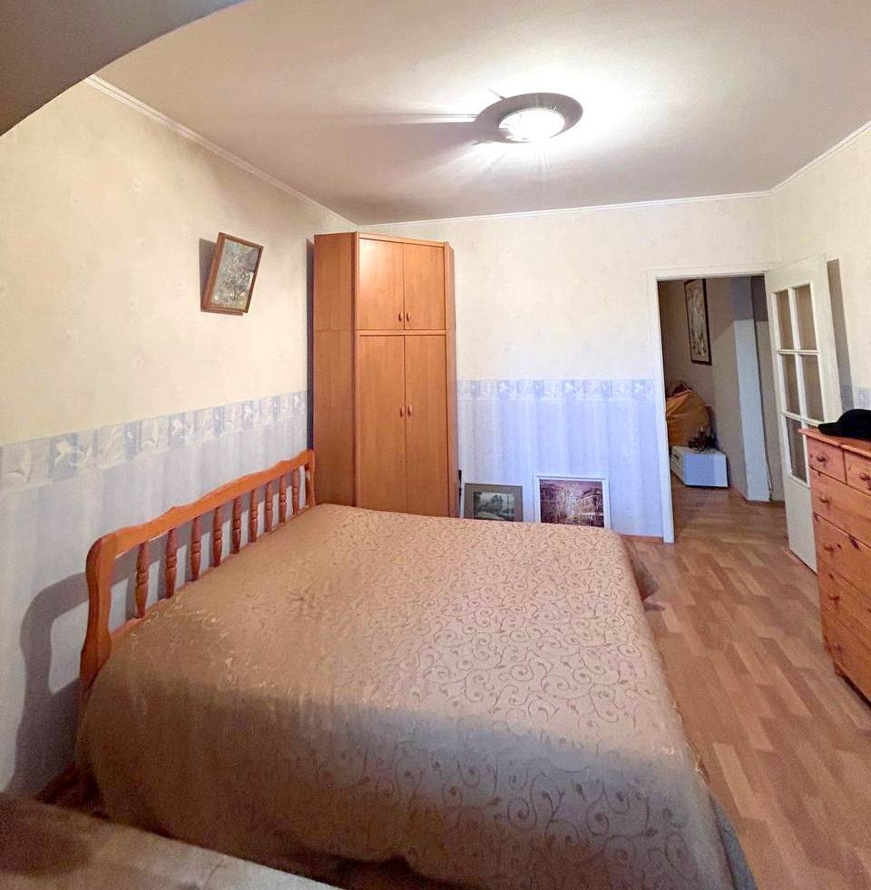 Продаж 4-кімнатної квартири 96 м², Декабристів вул., 8