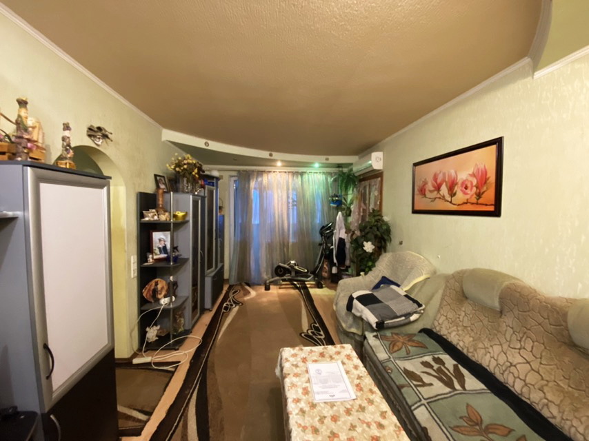 Продажа 3-комнатной квартиры 56 м², Киевская ул.