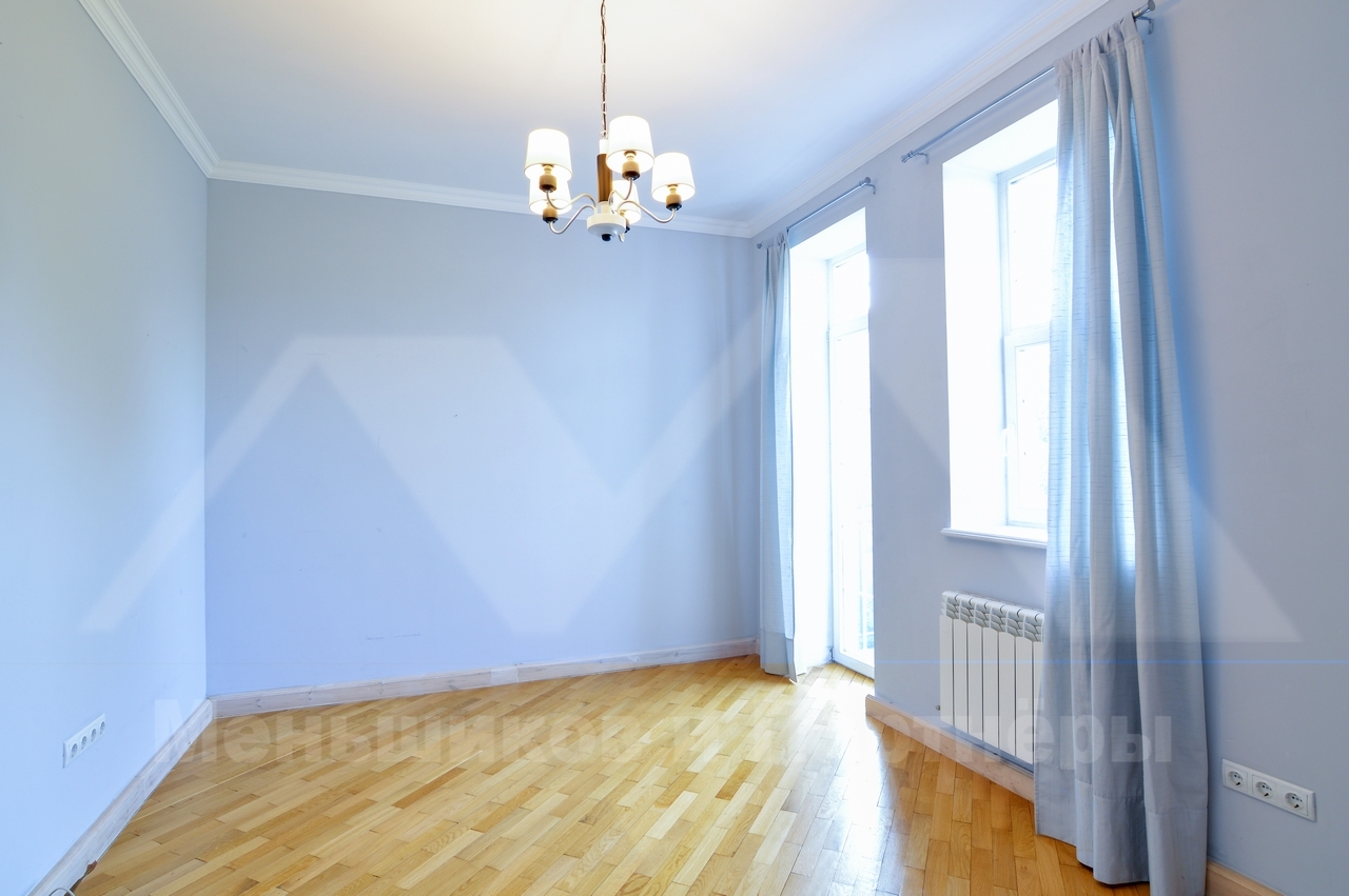 Аренда дома 412 м², Баклажанная ул.