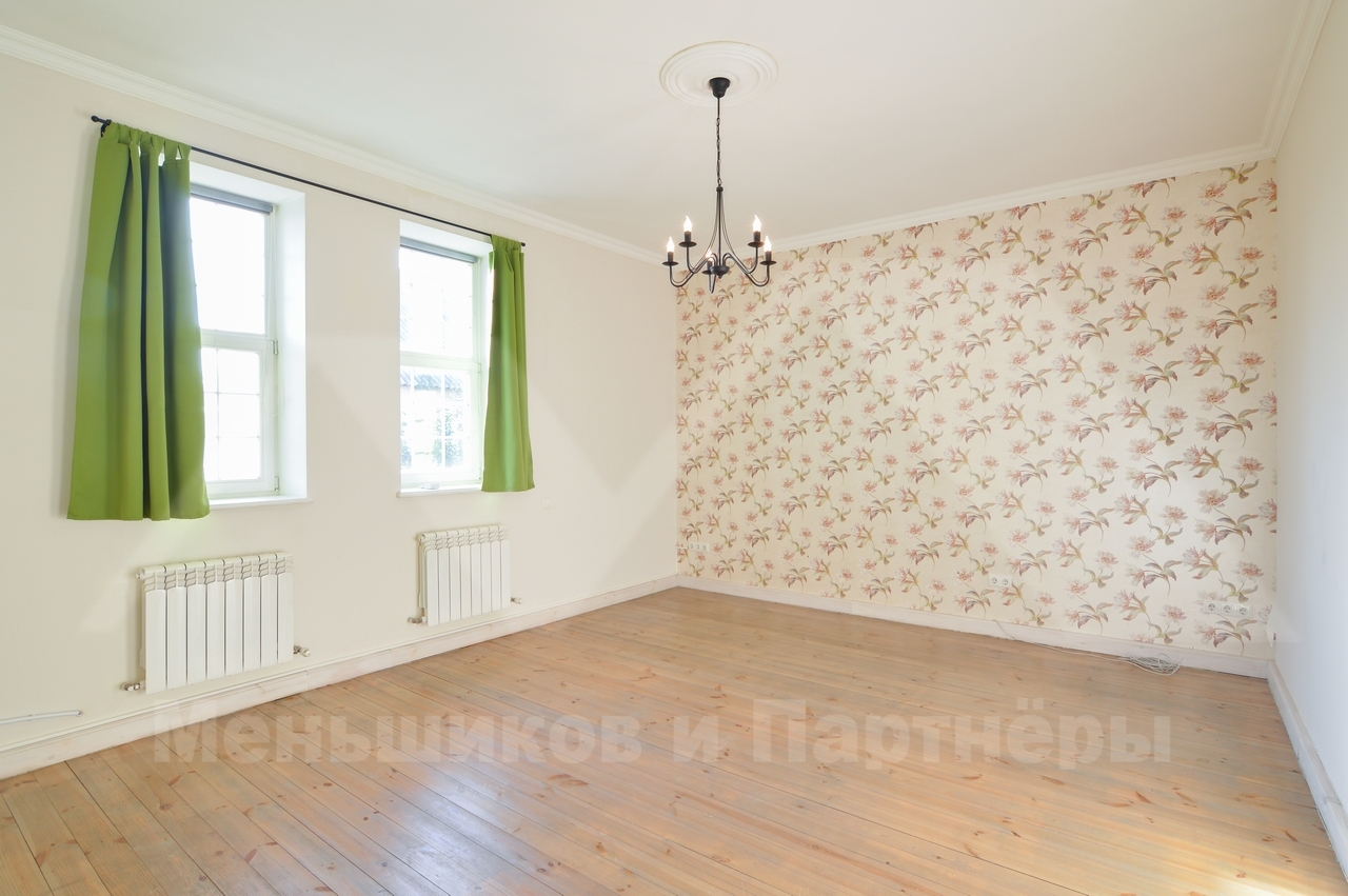 Аренда дома 412 м², Баклажанная ул.