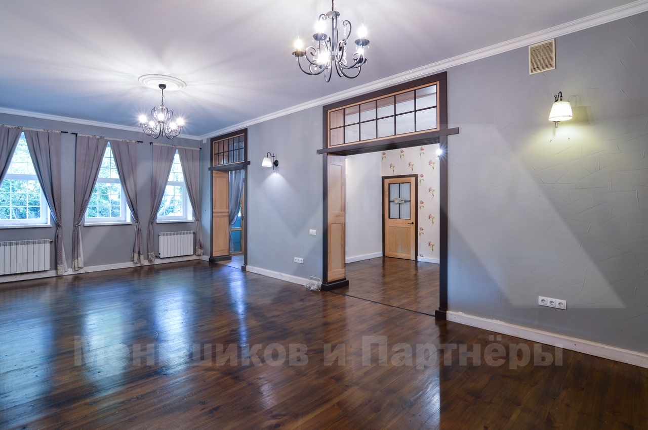 Аренда дома 412 м², Баклажанная ул.