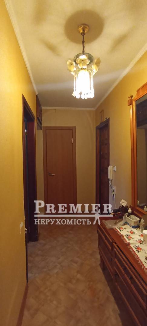 Продаж 3-кімнатної квартири 62 м², Добровольского просп.