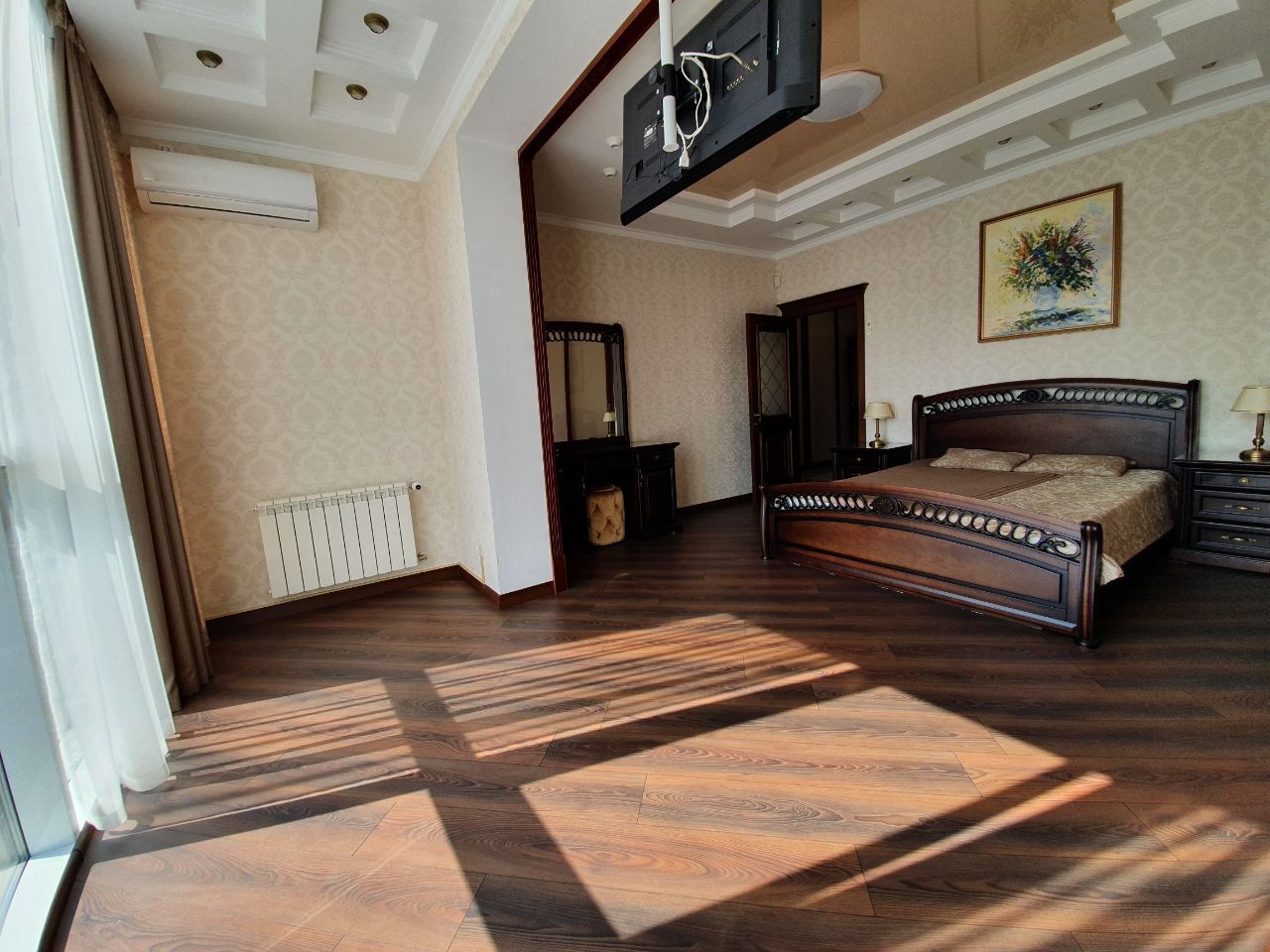Оренда 3-кімнатної квартири 120 м², Соборна вул.
