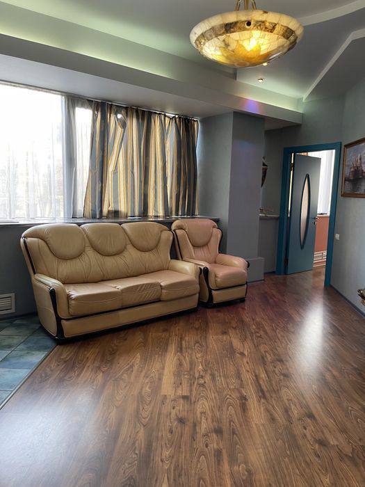 Продаж 2-кімнатної квартири 87 м², Володимира Вернадського вул.