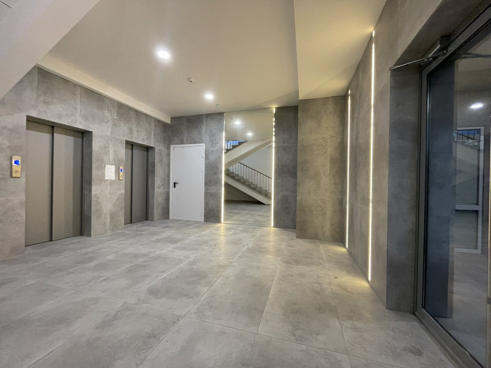 Продаж 1-кімнатної квартири 45 м², Січеславська вул., 6