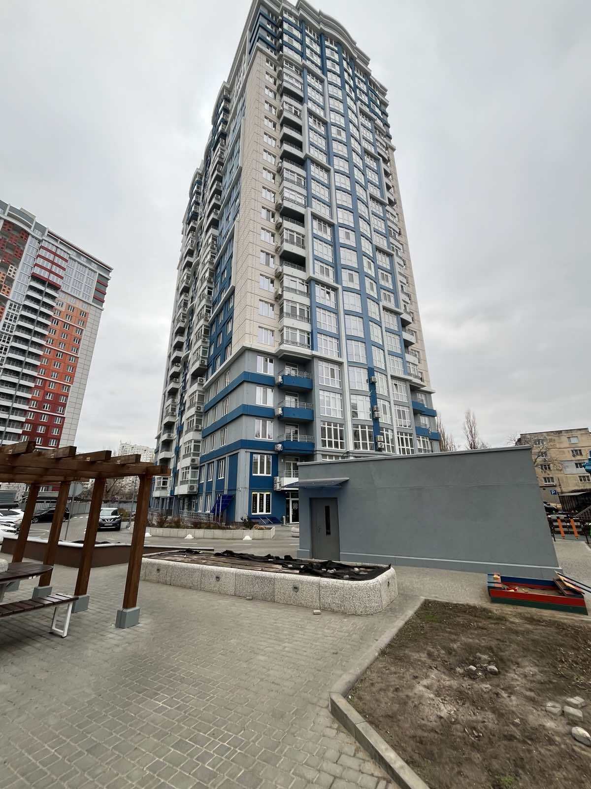 Продажа 3-комнатной квартиры 101 м², Гагарина просп., 19А