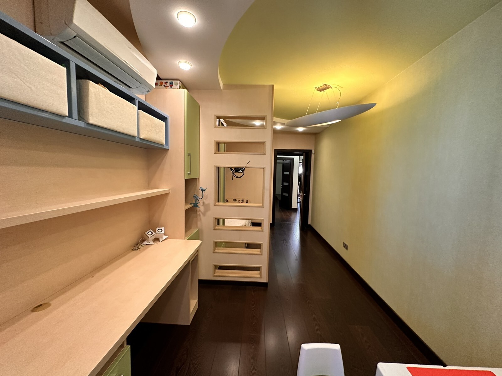 Продаж 3-кімнатної квартири 107 м², Академіка Заболотного вул.