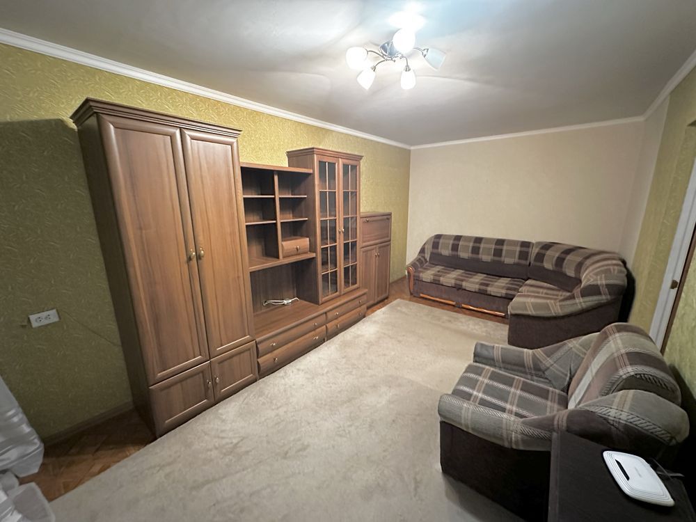 Оренда 2-кімнатної квартири 48 м², Донецьке шосе