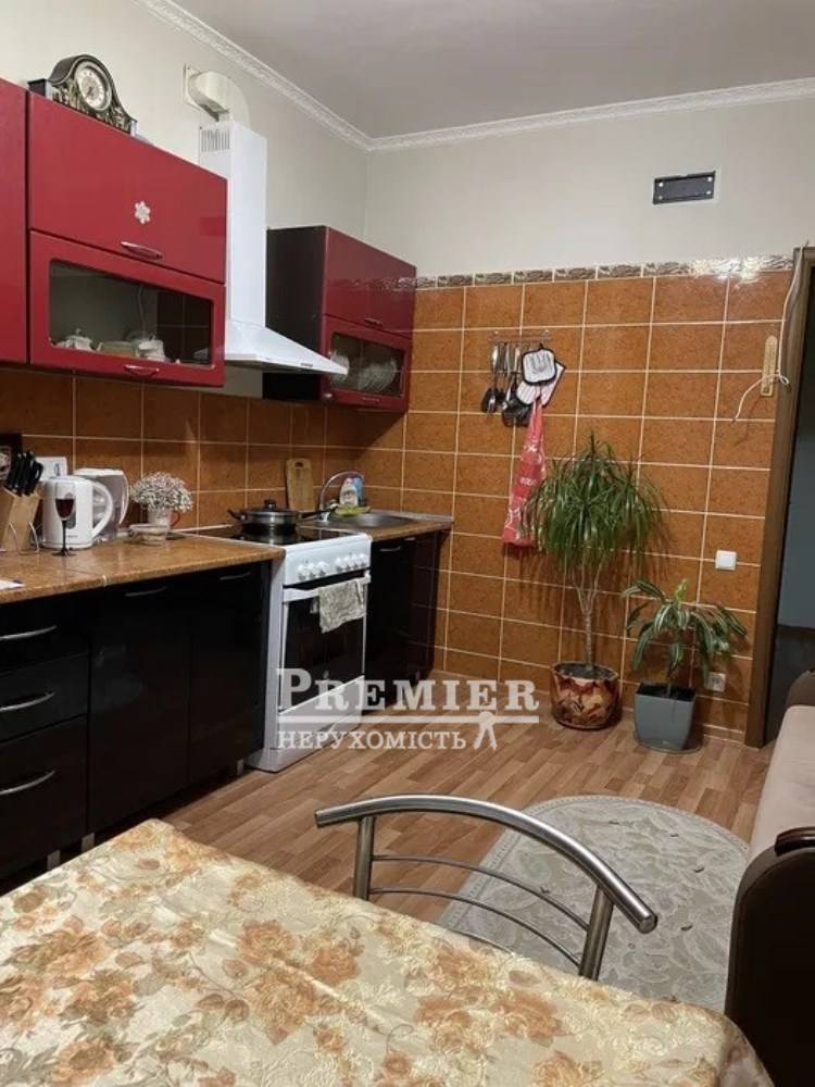 Продажа 1-комнатной квартиры 46 м², Якова Бреуса ул.