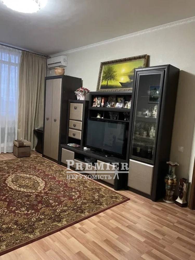 Продажа 1-комнатной квартиры 46 м², Якова Бреуса ул.