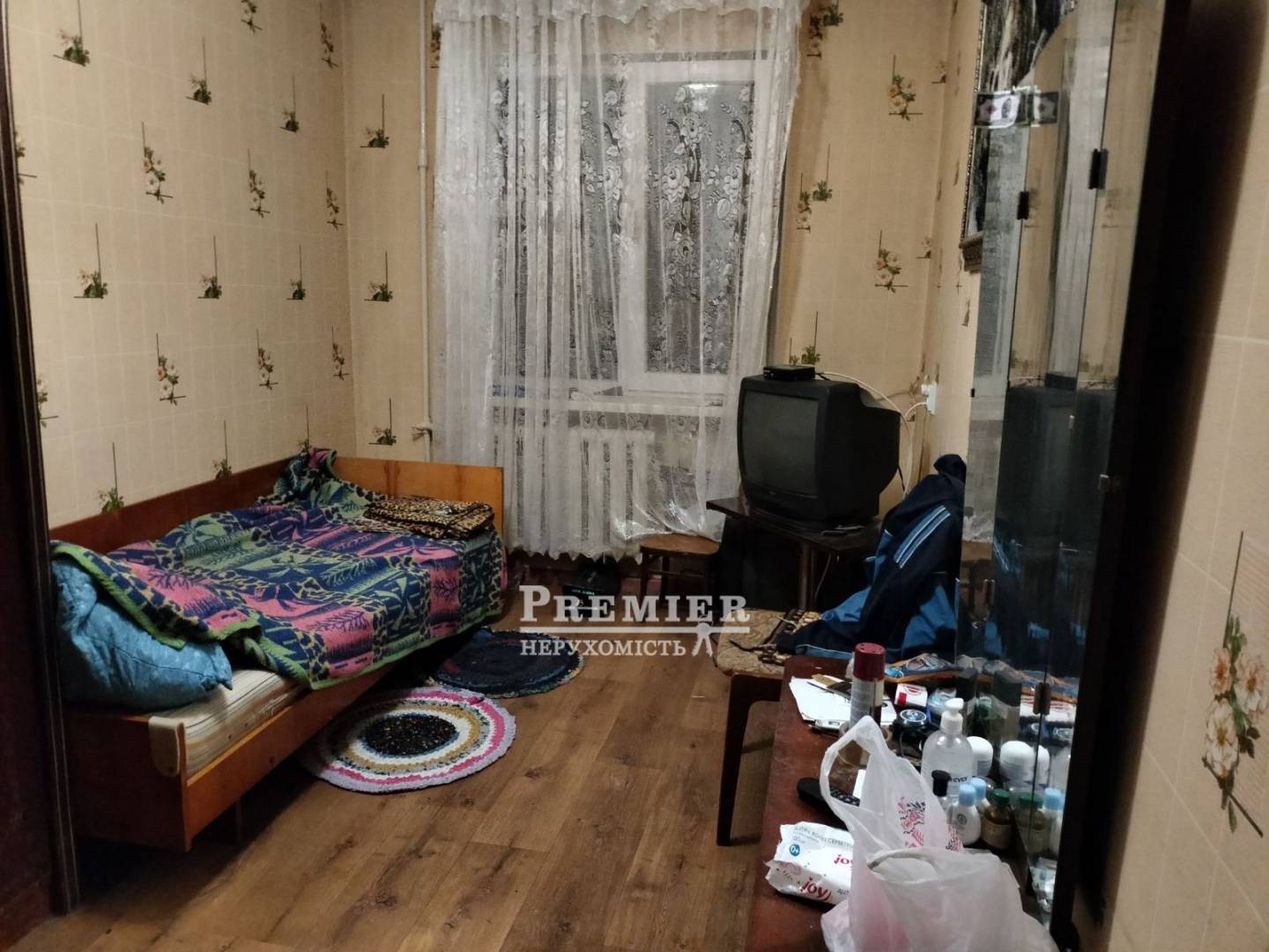 Продаж 3-кімнатної квартири 68 м², Космонавтов вул.