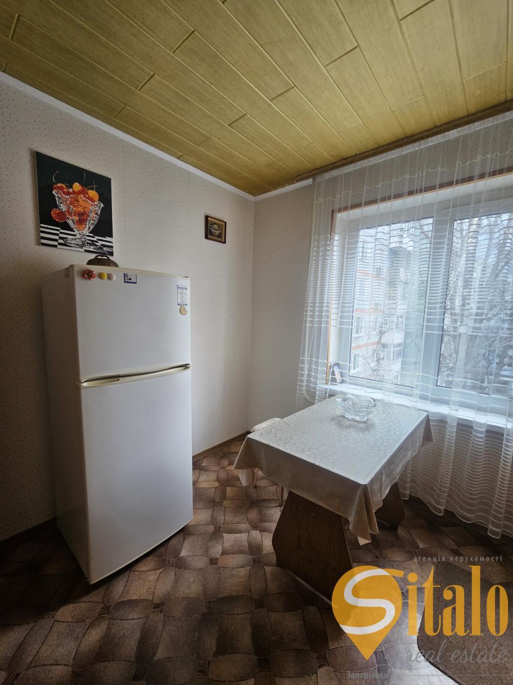 Продаж 2-кімнатної квартири 52 м², Руставі вул.