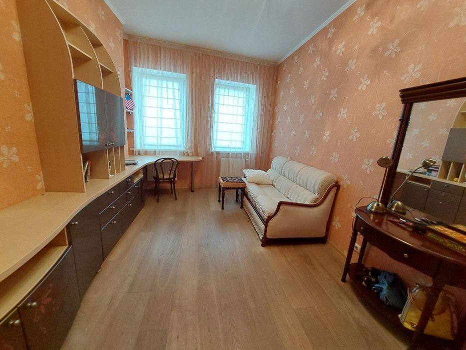 Продажа 3-комнатной квартиры 87 м², Гусенко ул.