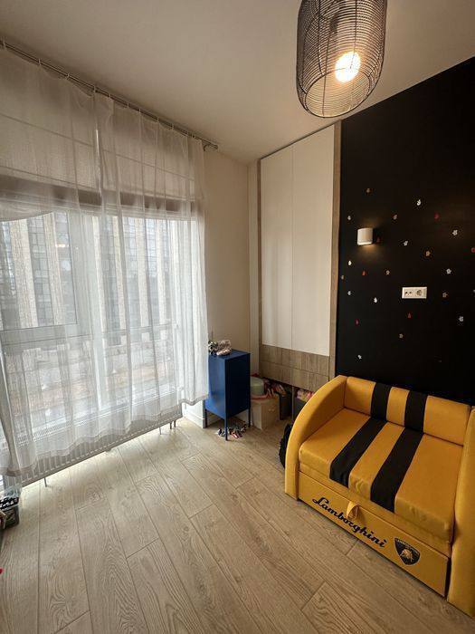 Продаж 3-кімнатної квартири 72 м², Сімферопольська вул.