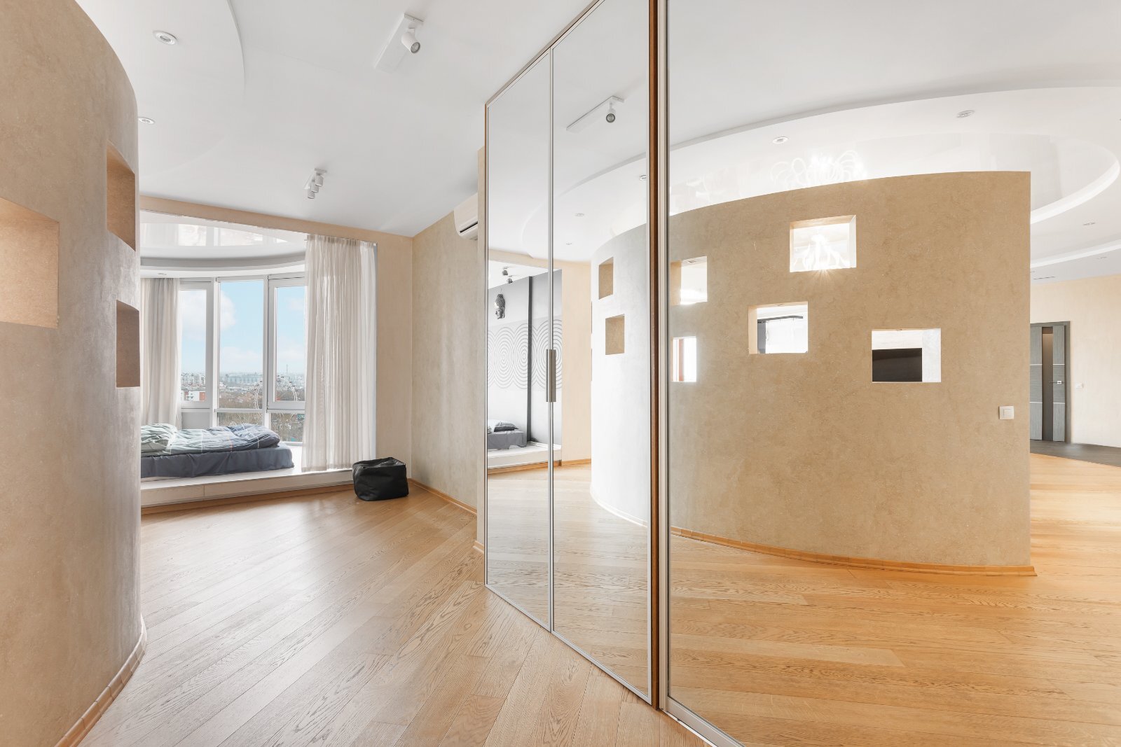 Продаж 3-кімнатної квартири 165 м², Віри Інбер пров., 5