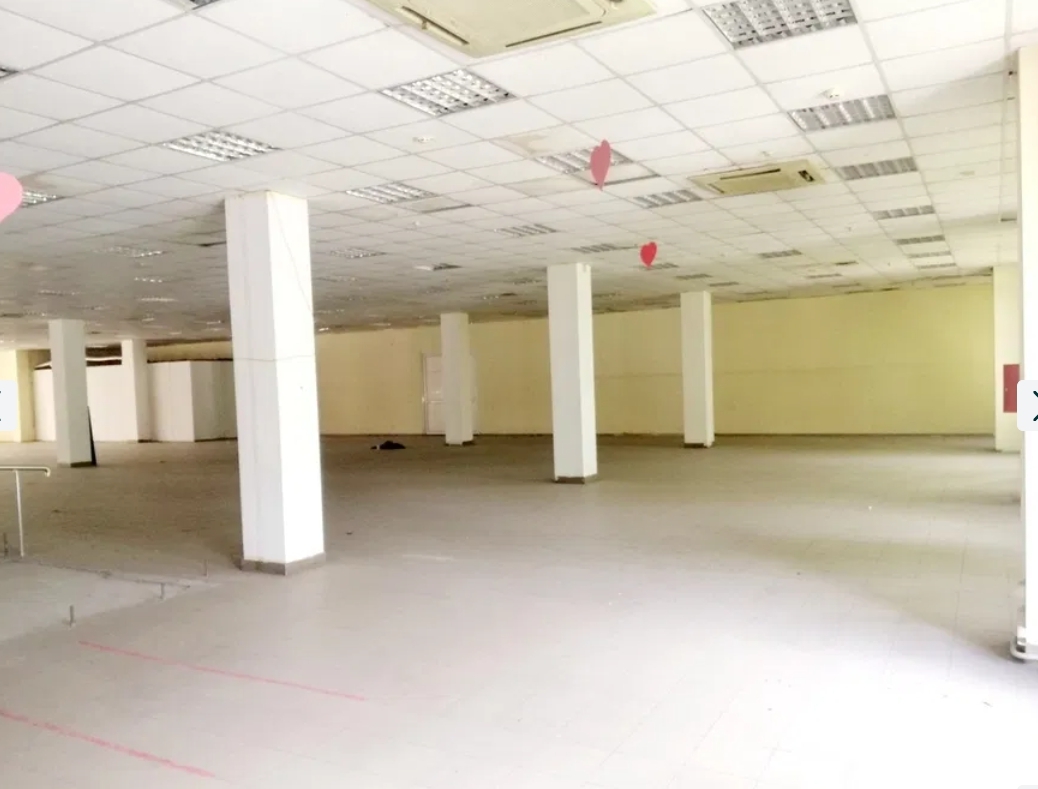 Оренда приміщення вільного призначення 1400 м², Ільфа і Петрова вул.