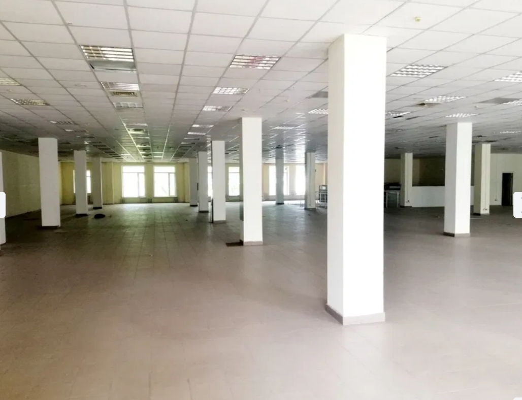 Оренда приміщення вільного призначення 1400 м², Ільфа і Петрова вул.