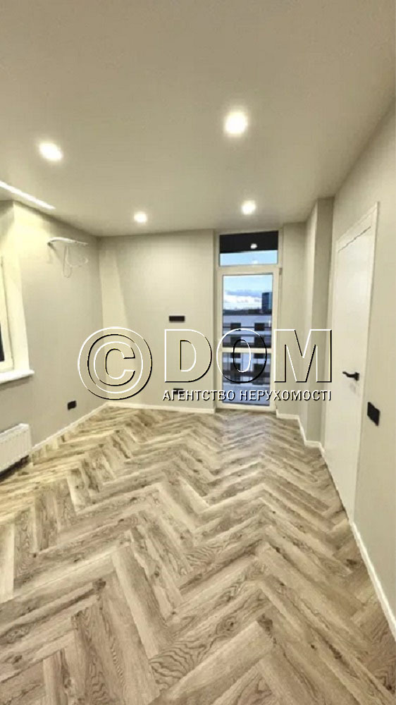 Продажа 2-комнатной квартиры 60 м², Александра Олеся ул.