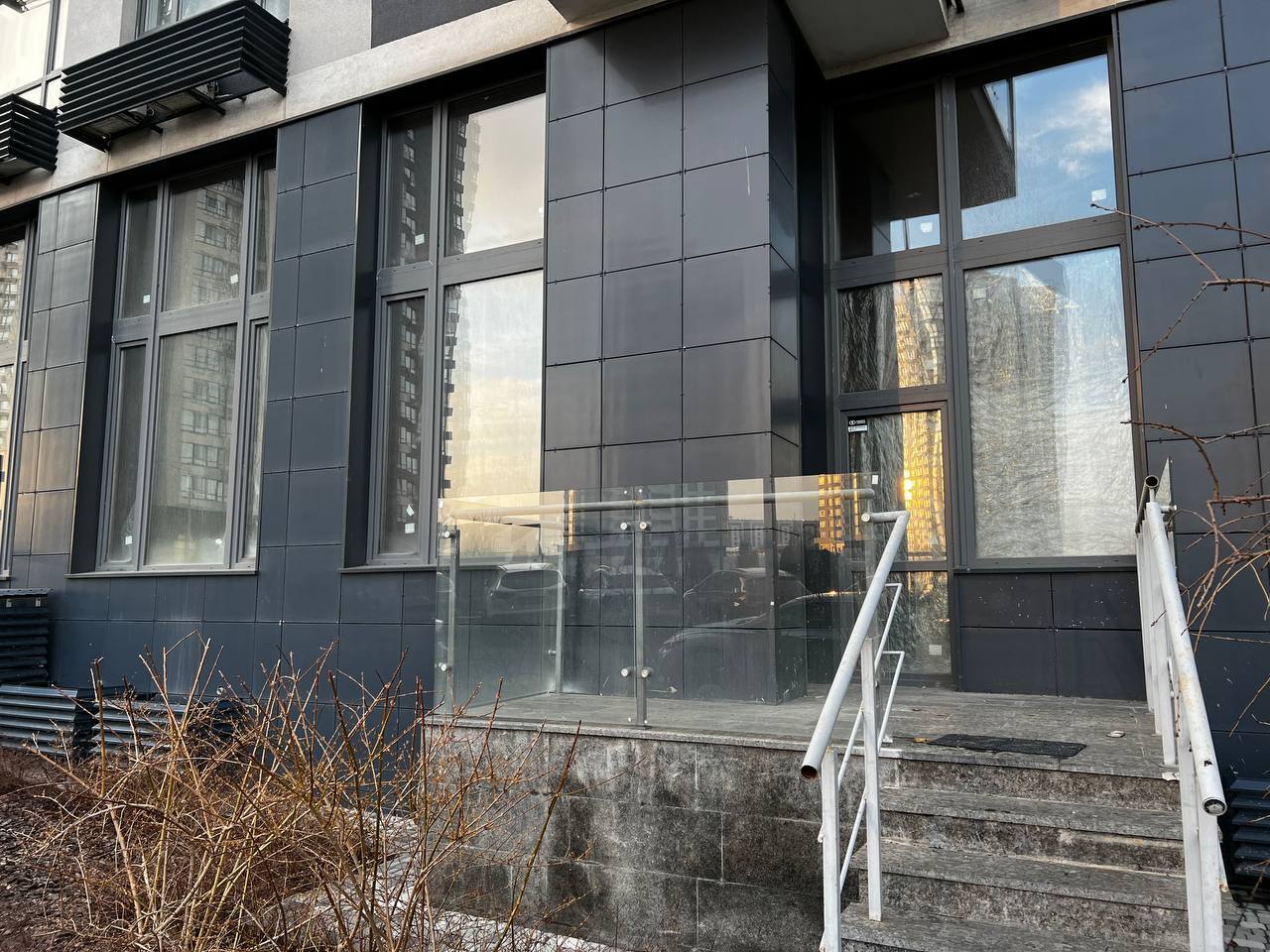 Продажа торгового помещения 65 м², Осокорская ул., 2А