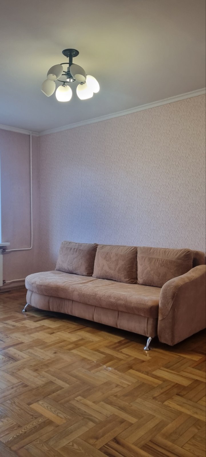 Продаж 3-кімнатної квартири 75.5 м², Володимира Маяковського просп.