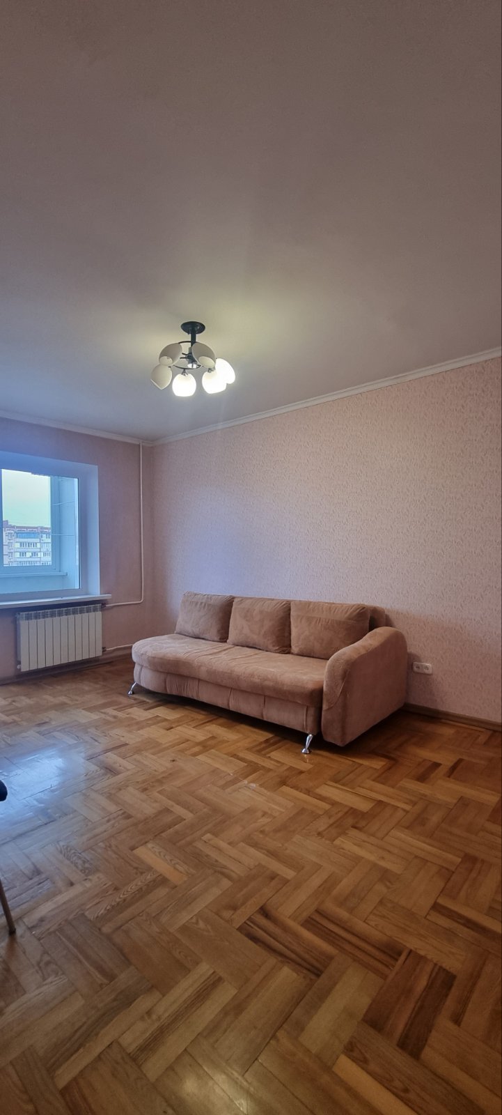 Продажа 3-комнатной квартиры 75.5 м², Владимира Маяковского просп.