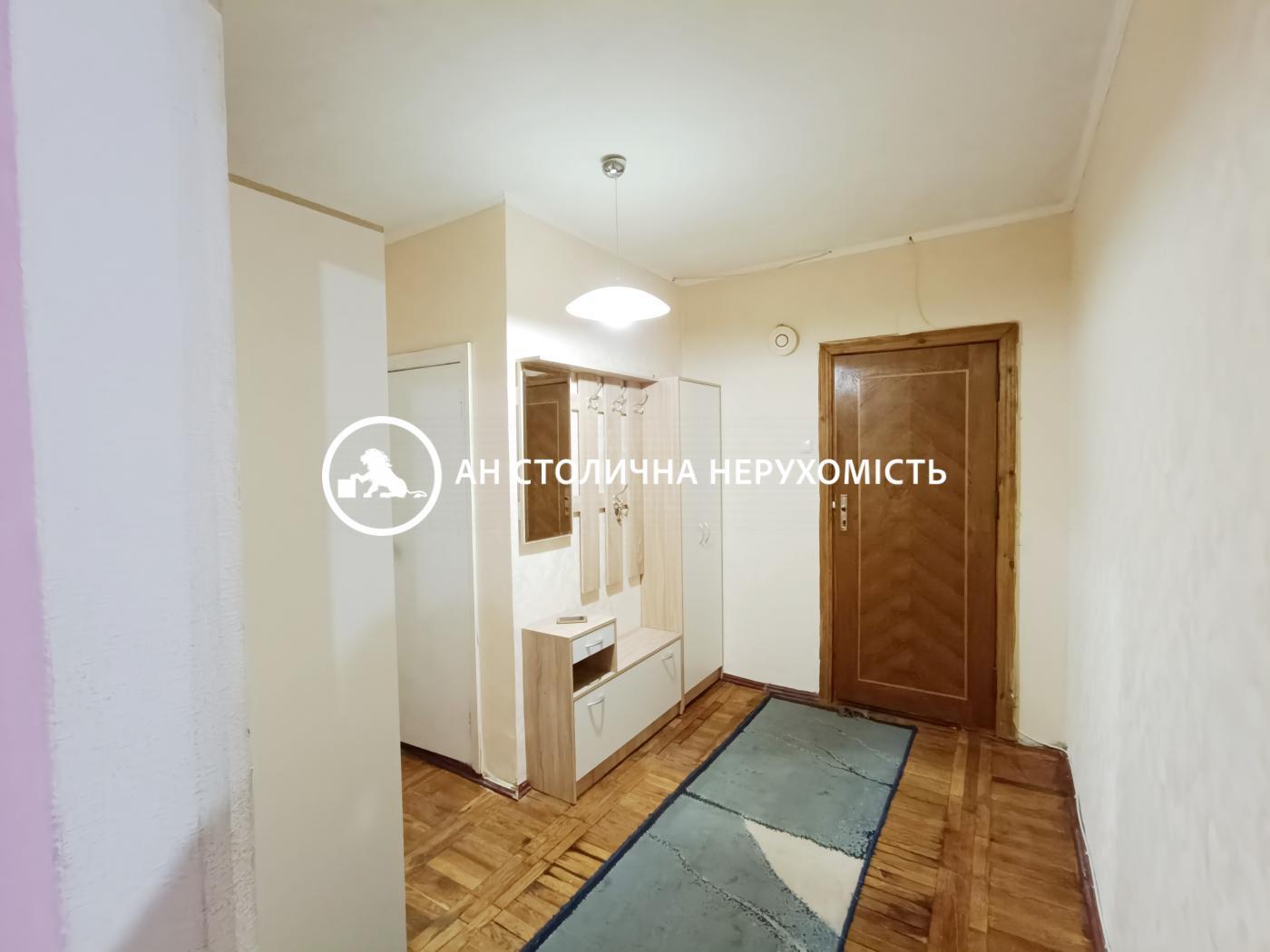 Продаж 1-кімнатної квартири 42 м², Квітневий пров., 1Б