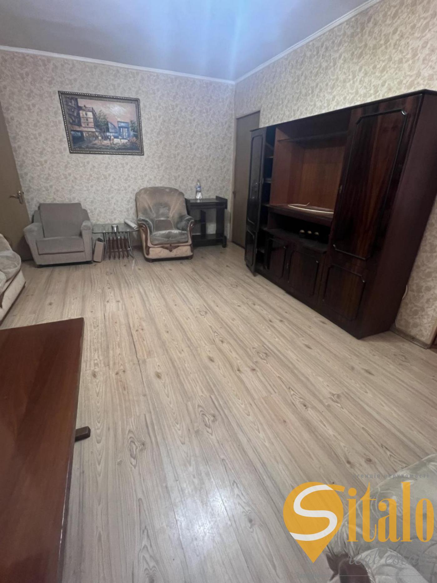 Продажа 3-комнатной квартиры 50 м², Южноукраинская ул.
