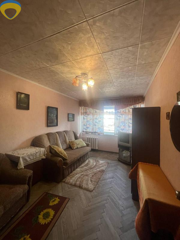 Продаж 2-кімнатної квартири 56 м², Леонтовича вул., 8