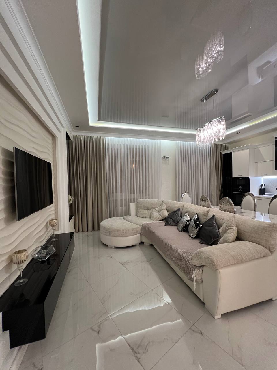 Продажа 3-комнатной квартиры 92 м², Итальянский бул., 1А