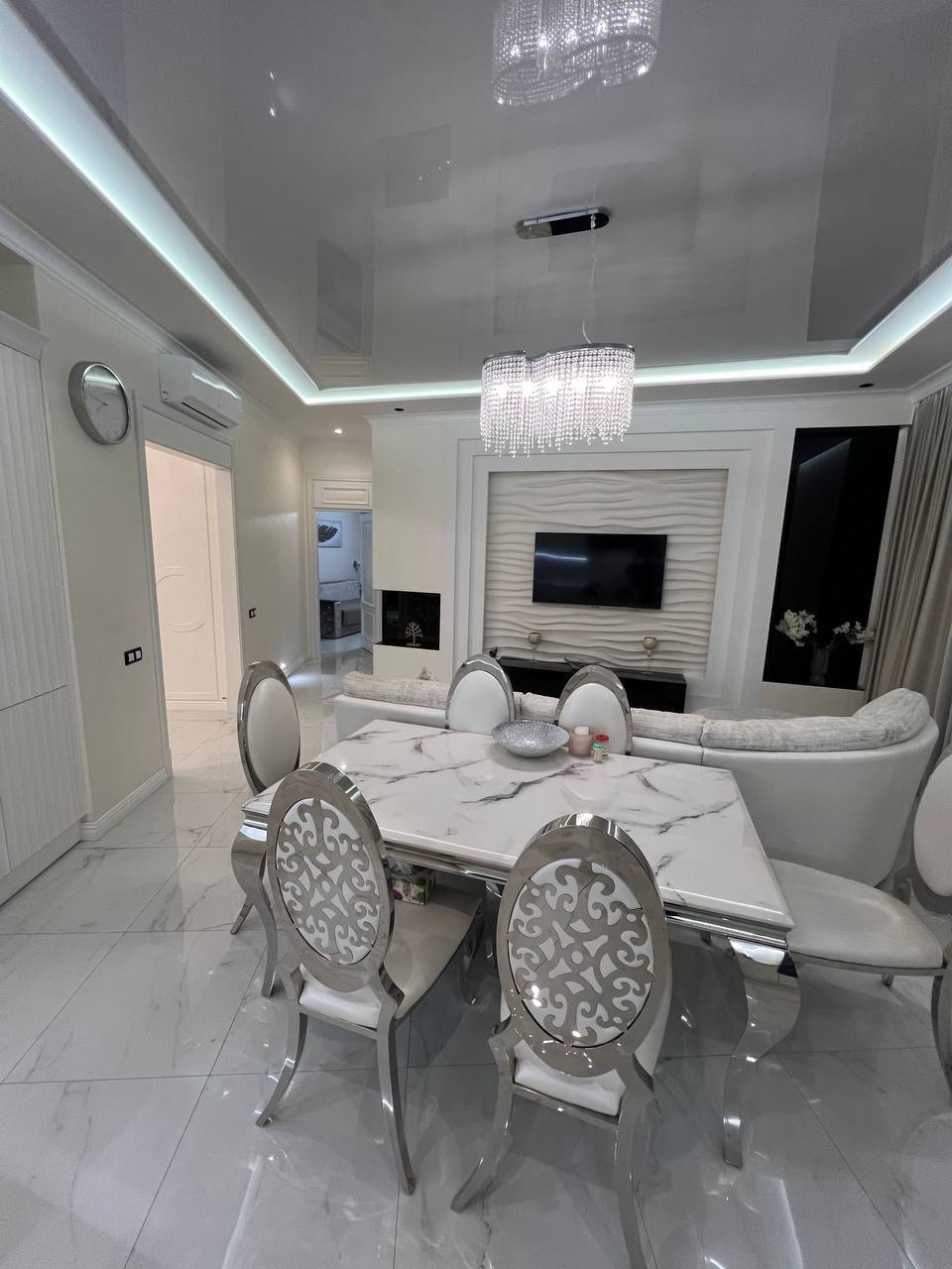 Продажа 3-комнатной квартиры 92 м², Итальянский бул., 1А