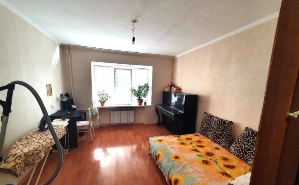 Продаж 3-кімнатної квартири 76 м², Шевченко просп.