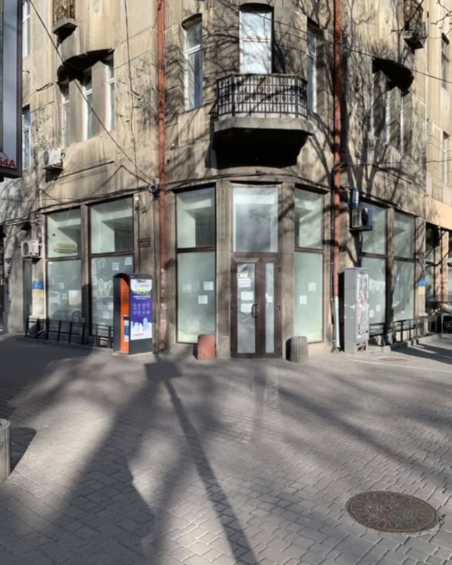 Оренда торговельного приміщення 77 м², Катеринінська вул.