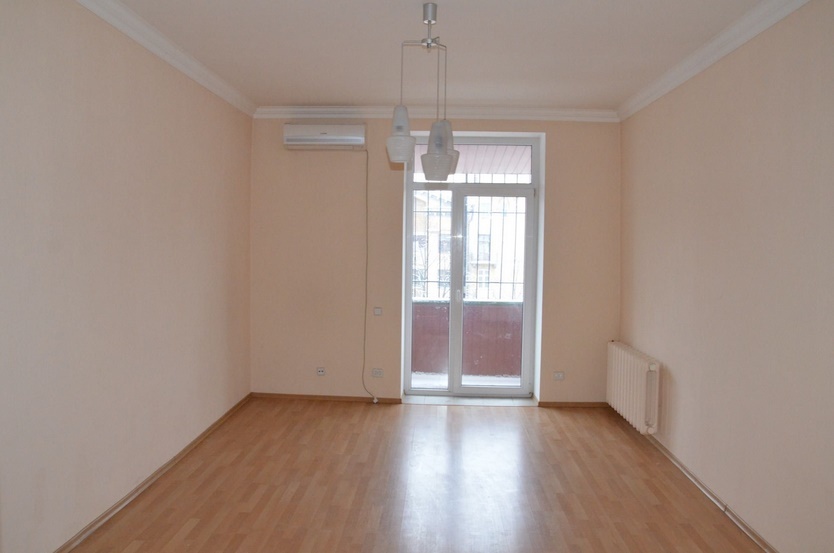 Продажа 3-комнатной квартиры 85 м², Рабочая ул.