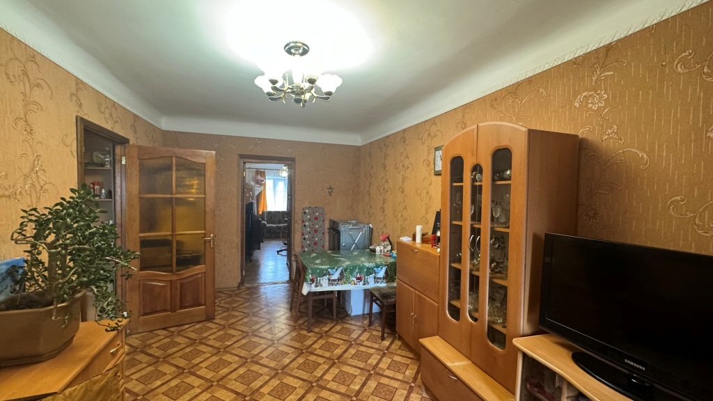 Продажа 2-комнатной квартиры 43 м²