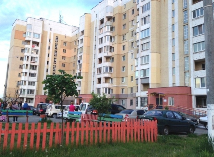Продаж 2-кімнатної квартири 75 м², Віктора Йовы вул.
