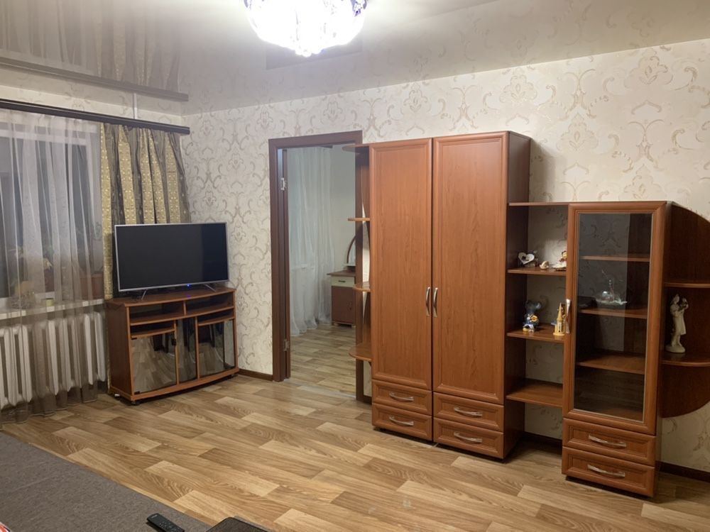 Оренда 3-кімнатної квартири 56 м², Новокодацька пл.