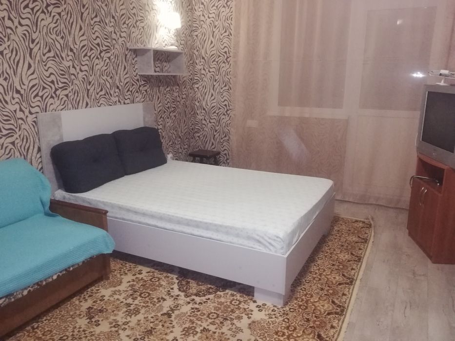 1-комнатная квартира посуточно 32 м², Семьи Стешенко ул., 9а
