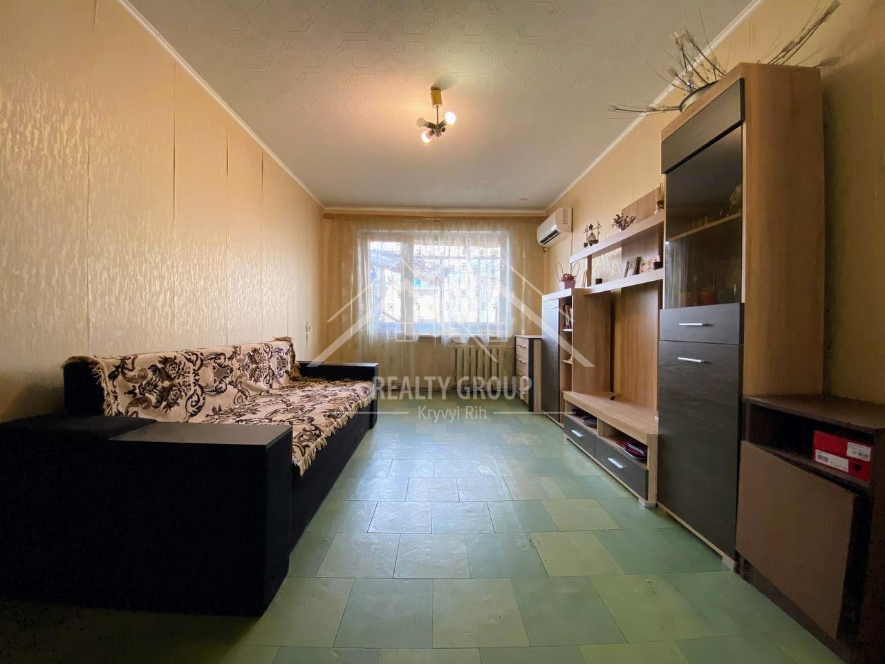 Продажа 2-комнатной квартиры 44.8 м², Песочная ул., 64а
