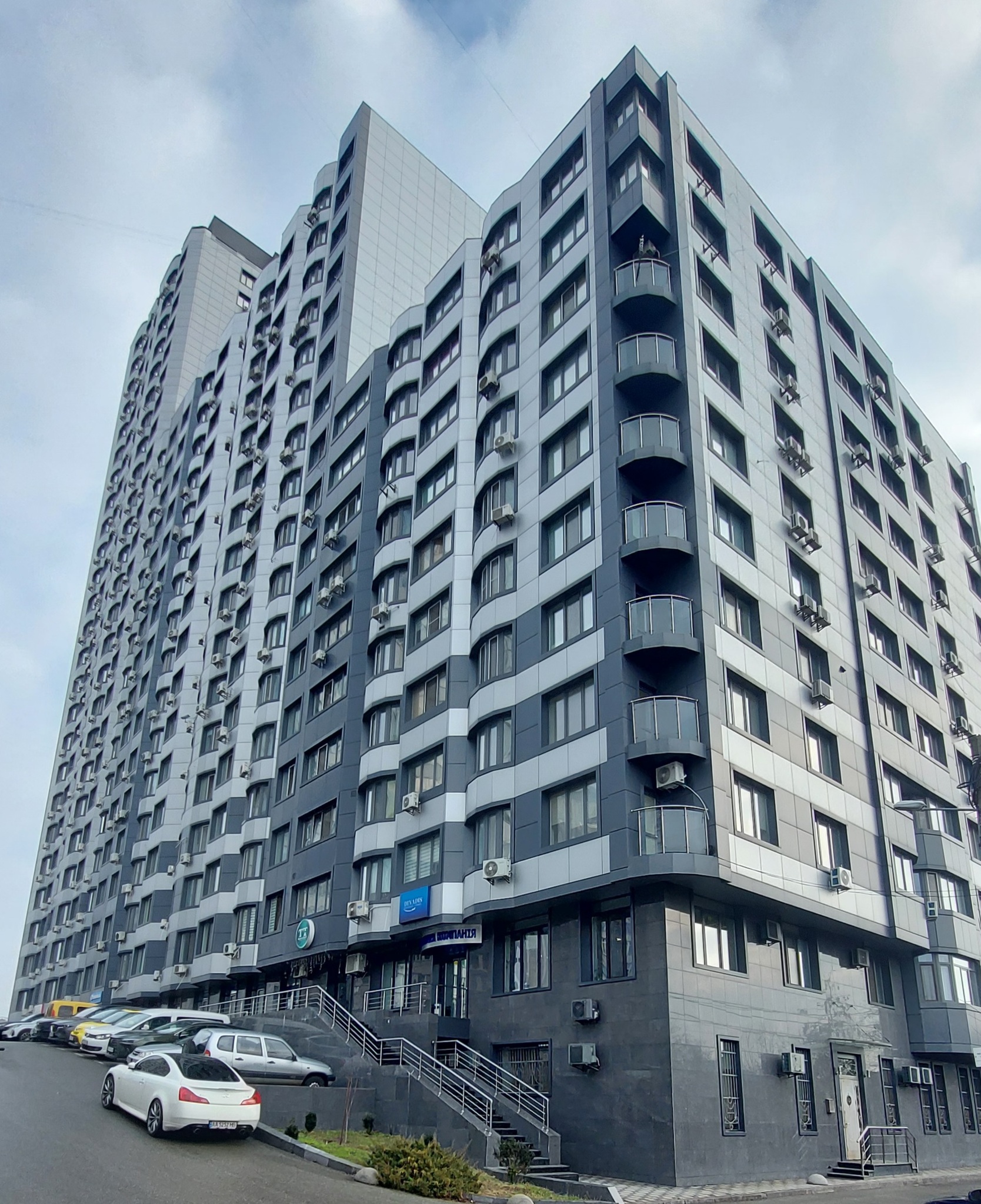 Аренда 1-комнатной квартиры 55 м², Завальная ул., 10В