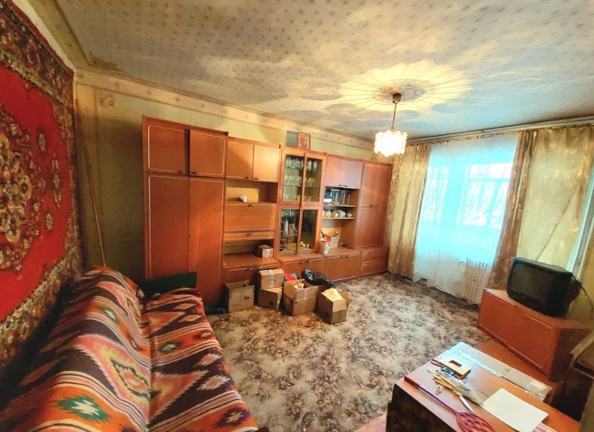 Продаж 2-кімнатної квартири 52 м², Харківська вул.