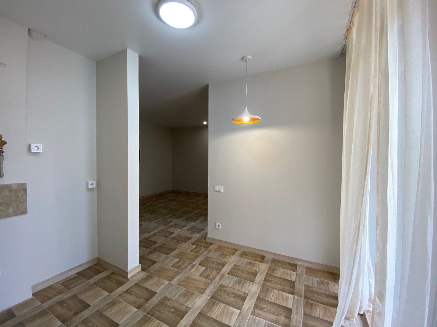 Продаж 1-кімнатної квартири 38.3 м², Достоєвського вул.