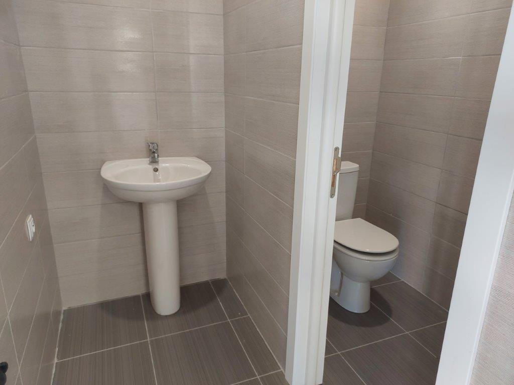 Оренда офісу 186 м², Глибочицька вул., 17а