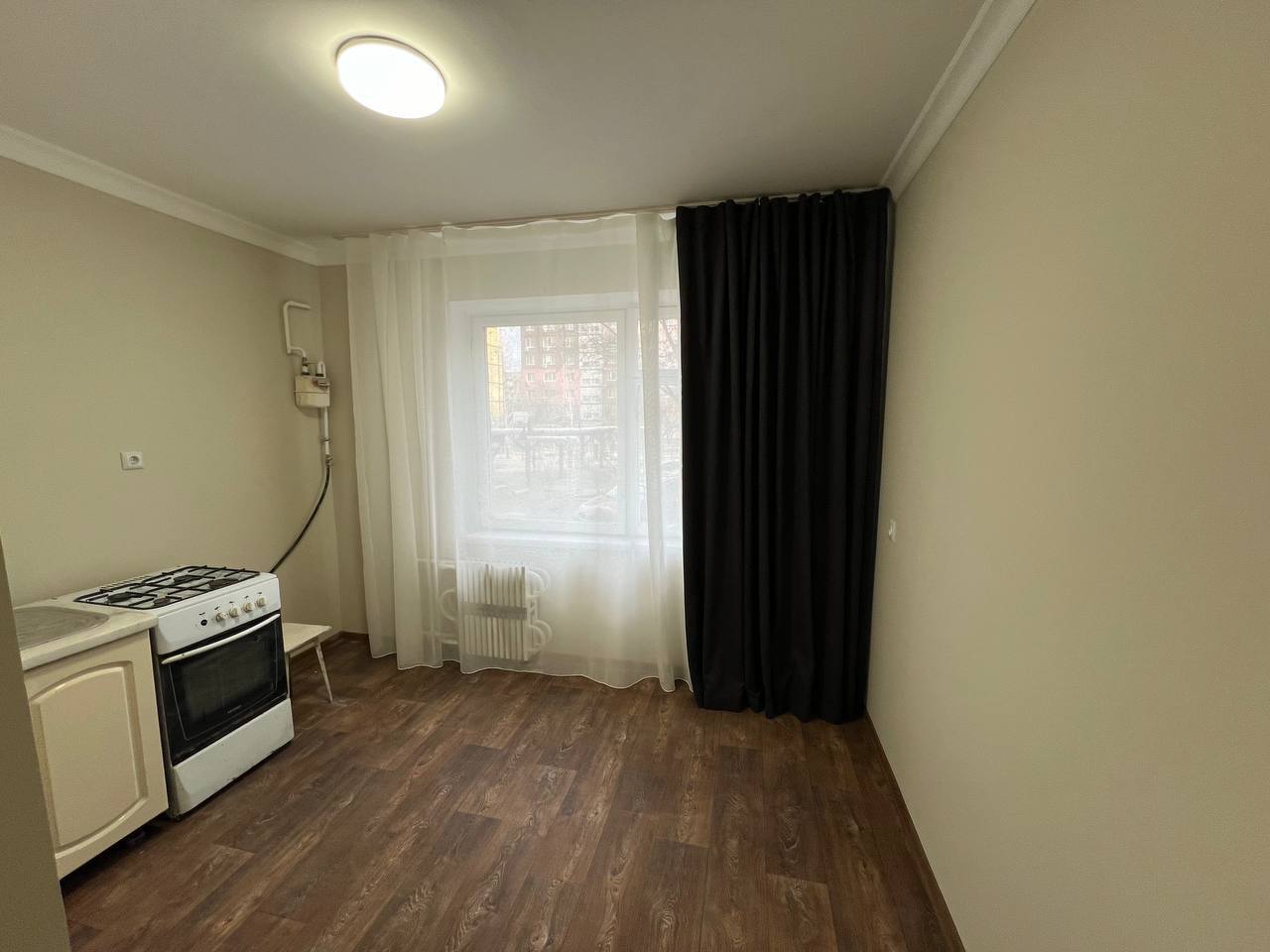 Продаж 1-кімнатної квартири 36 м², Слави бул.