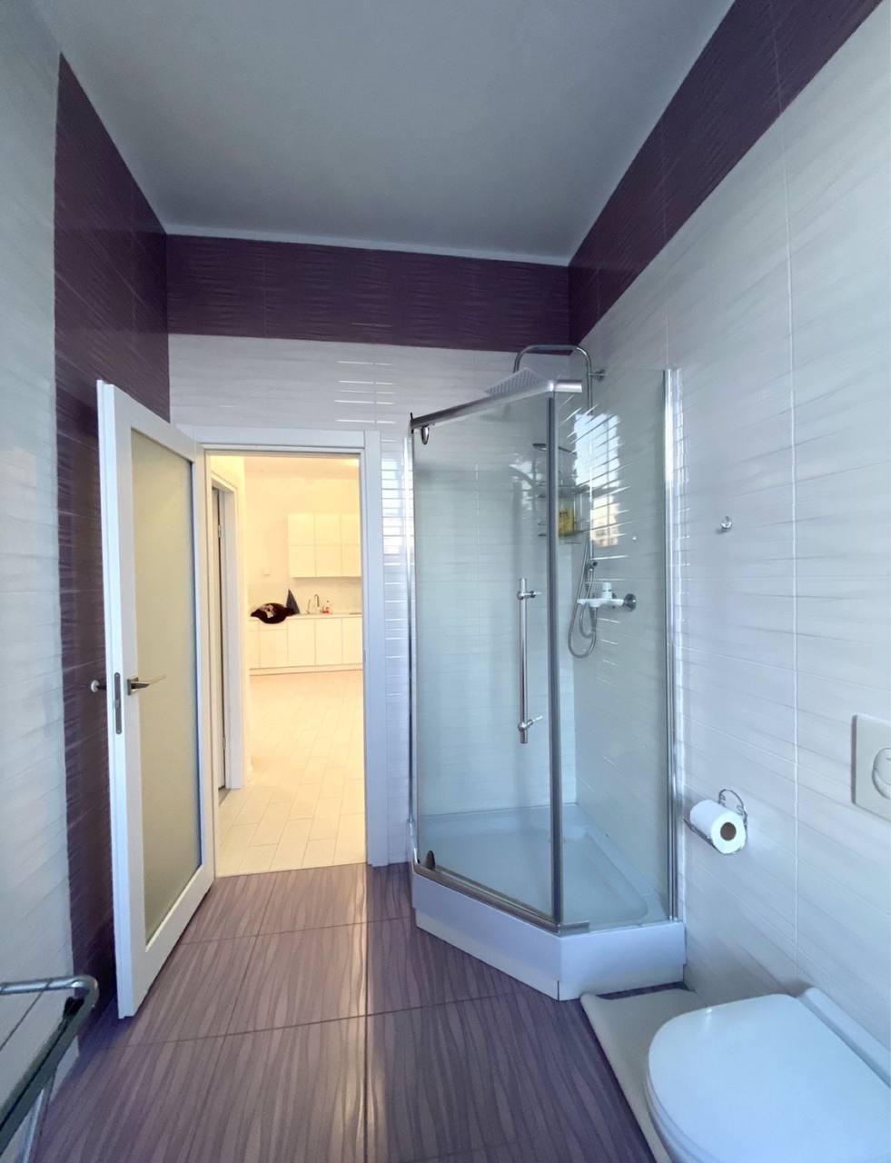 Продаж 3-кімнатної квартири 93 м², Південна вул.