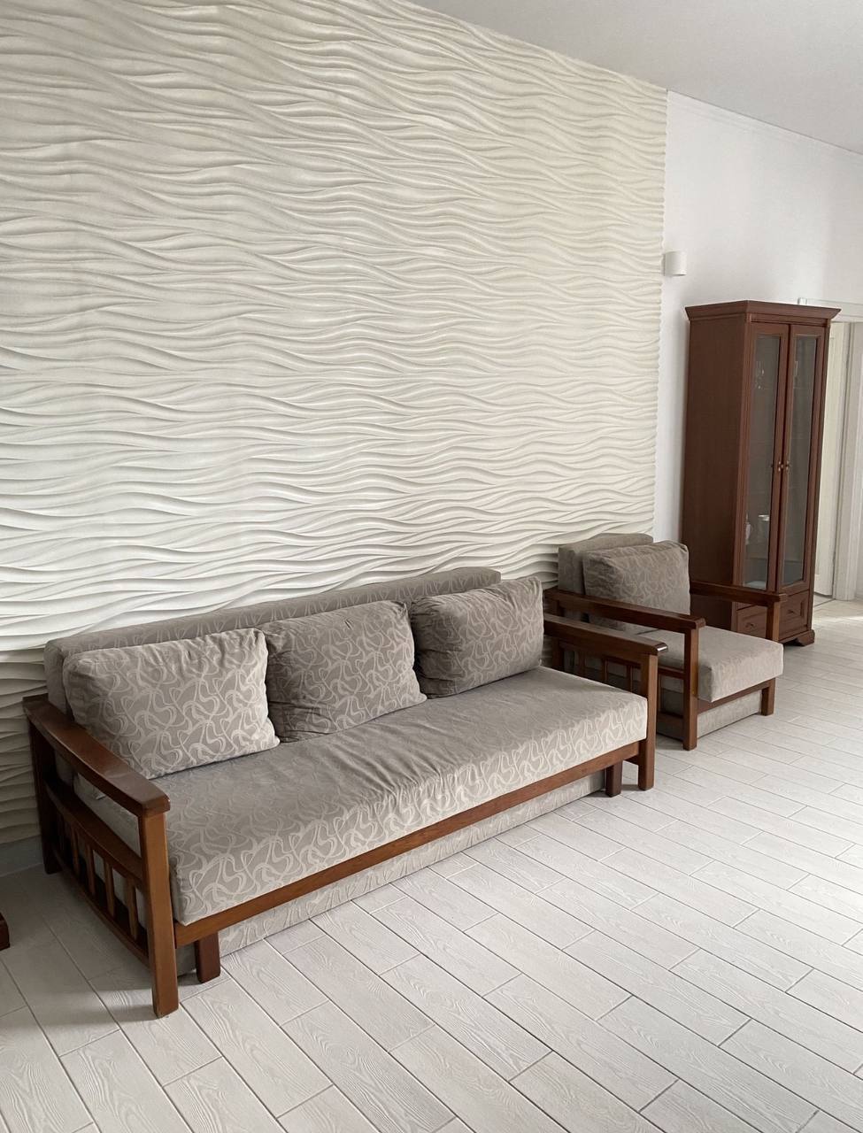 Продаж 3-кімнатної квартири 93 м², Південна вул.
