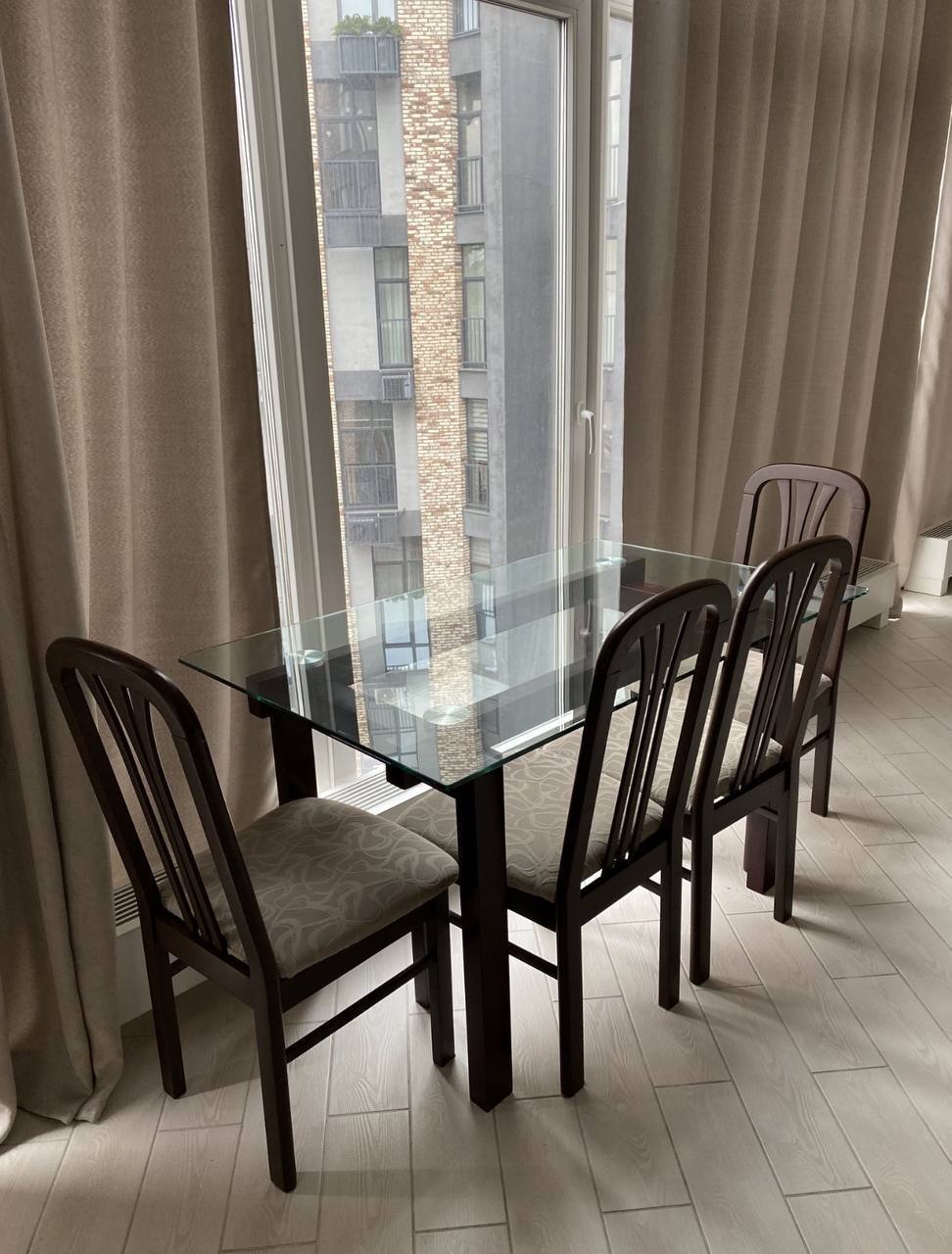 Продаж 3-кімнатної квартири 93 м², Південна вул.